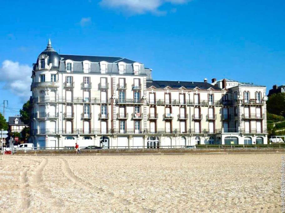L'Evasion Marine A La Plage 2P Houlgate Esterno foto